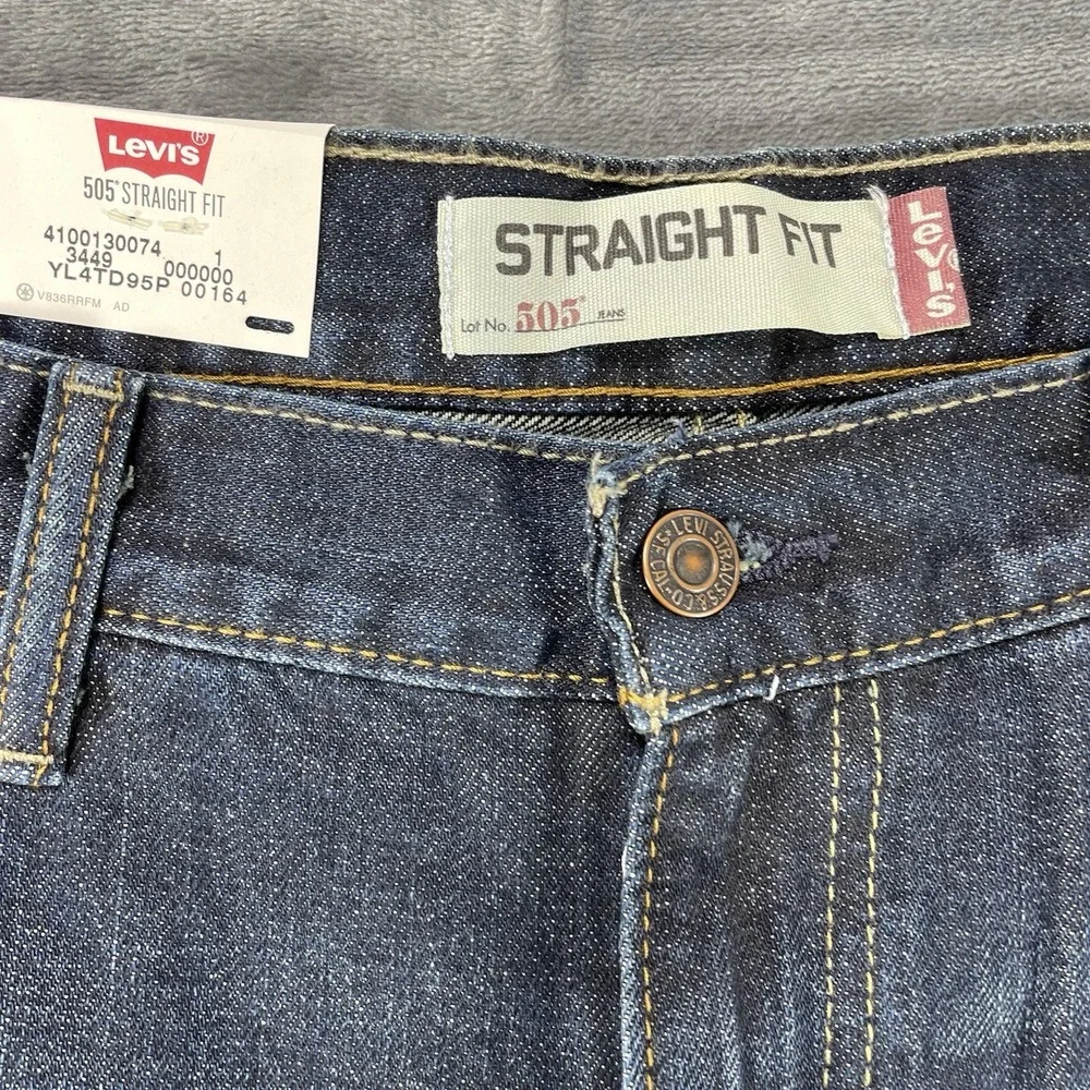 Y2K Levi's 505 Mens Blue Jeans Regular Fit Straight Leg Size 36x32 NWT